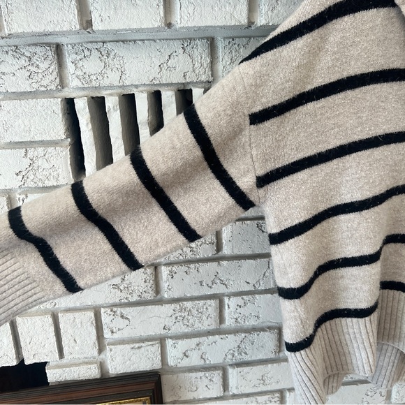 Dynamite Cream and Black Striped V-Neck Sweater - Picture 3 of 6